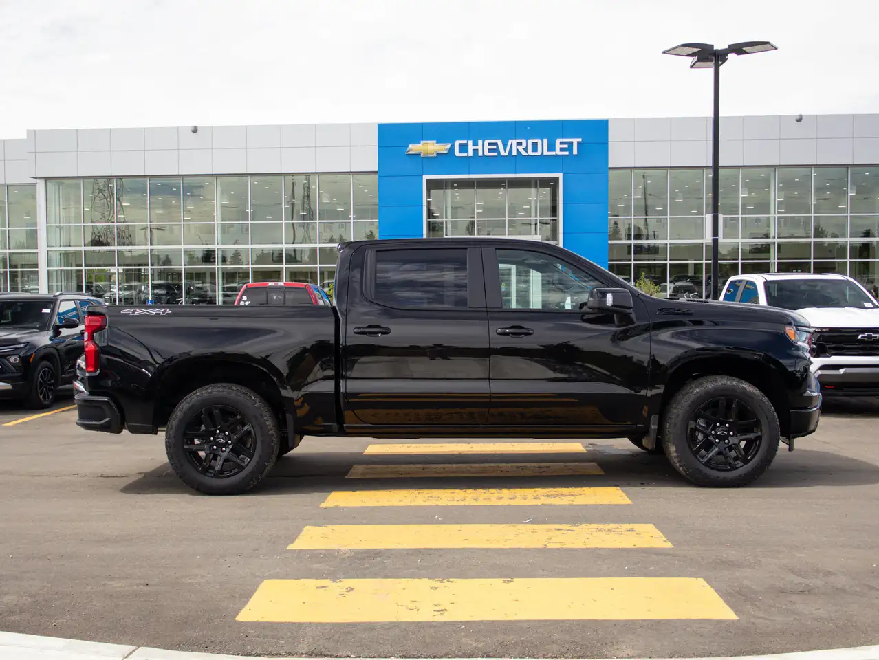 Chevrolet Silverado 1500 photo Chevrolet Silverado 1500