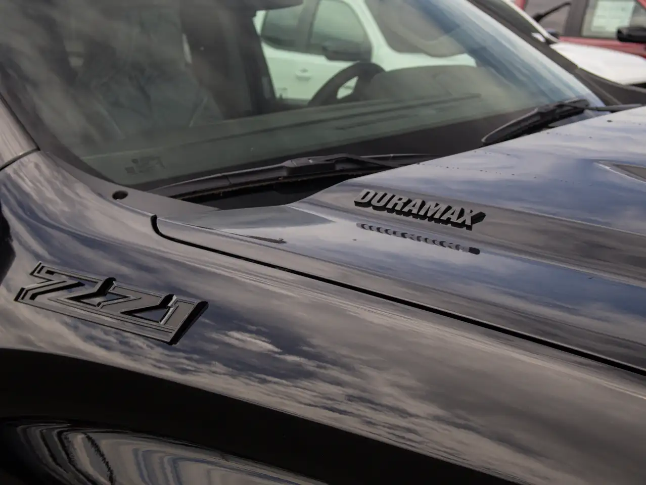 Chevrolet Silverado 1500 photo Chevrolet Silverado 1500