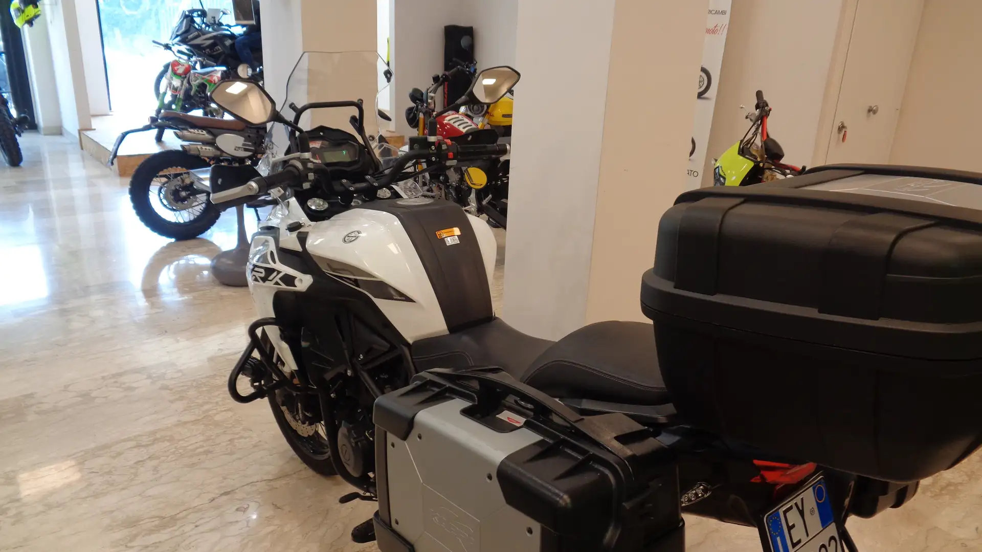 Benelli TRK 502 X Білий - 2