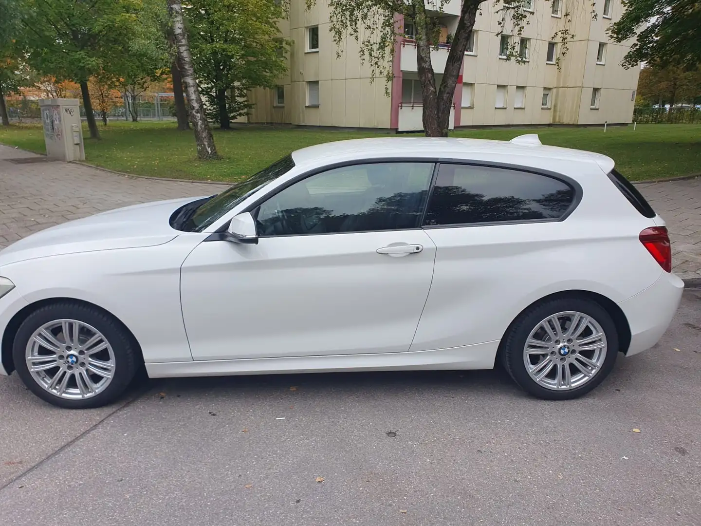 BMW 120 120d xDrive Fehér - 1
