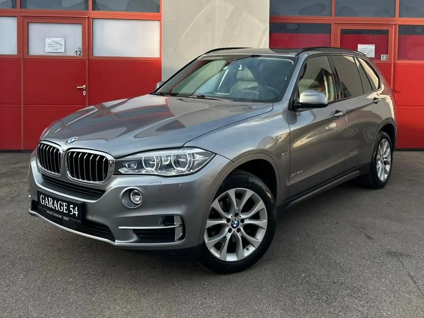BMW X5 X5 xDrive30d Aut. Grau - 2