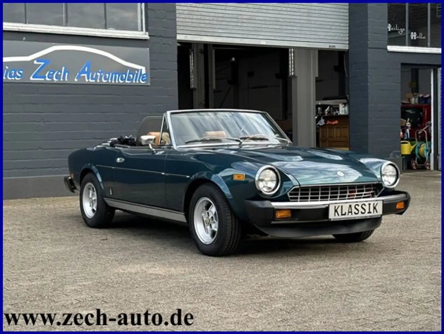 Fiat 124 Spider CS / Aufwändig restauriert / Grün - 2