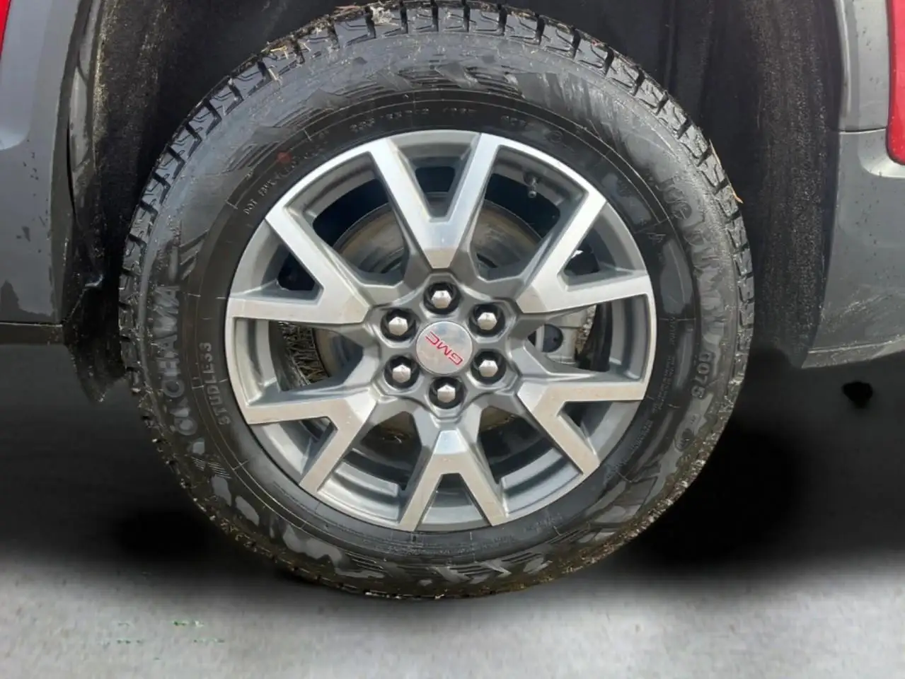 GMC Acadia снимка GMC Acadia