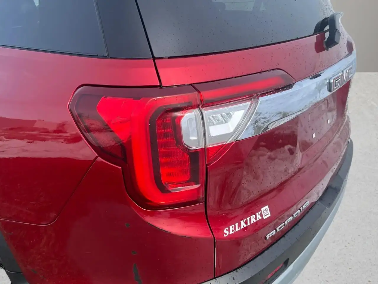 GMC Acadia снимка GMC Acadia