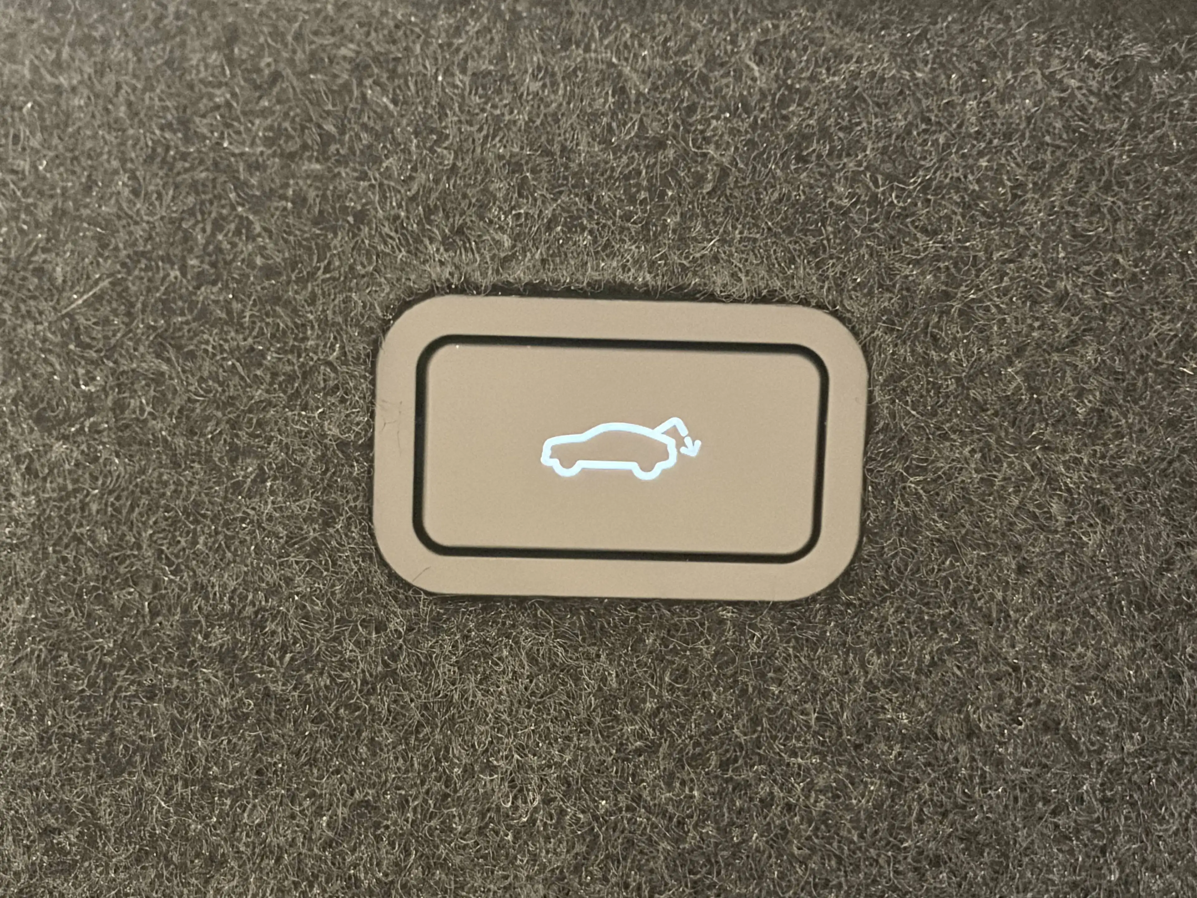 Polestar 4 Polestar 4 Long Range + Pilot + Plus Pack — photo 11