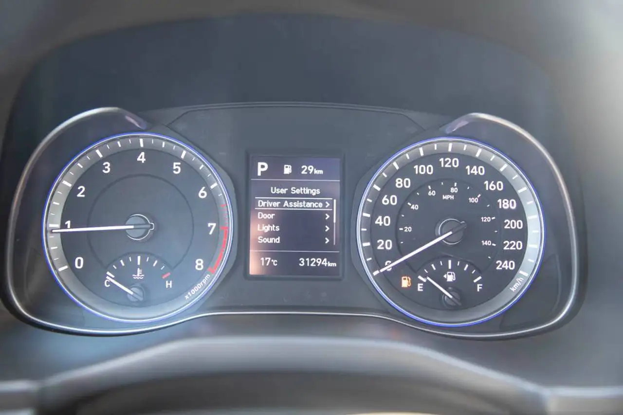 Hyundai KONA снимка Hyundai KONA
