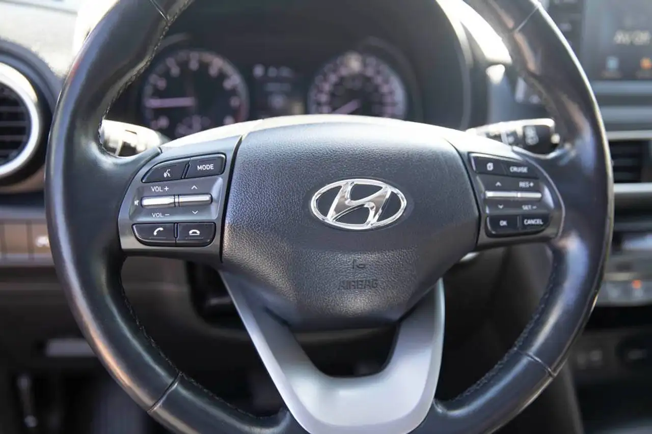 Hyundai KONA снимка Hyundai KONA