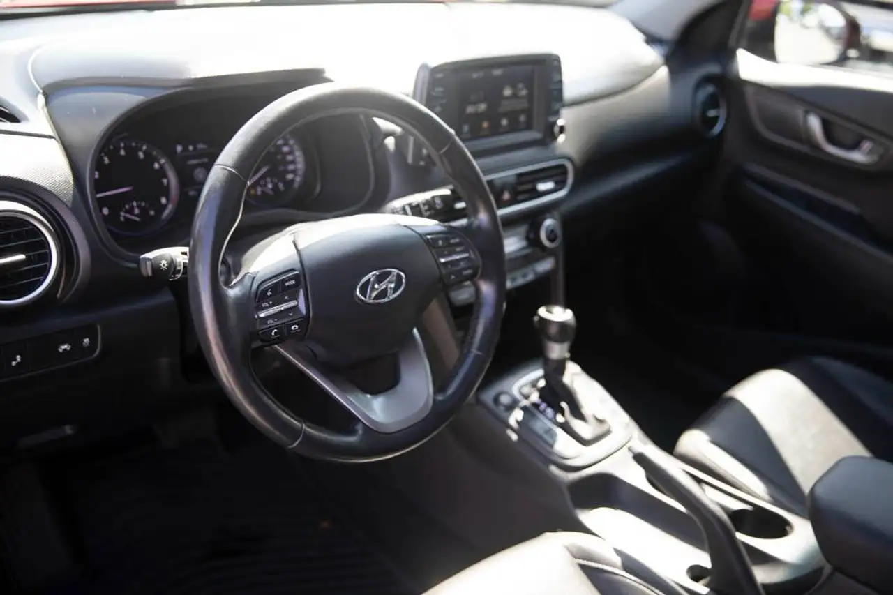 Hyundai KONA снимка Hyundai KONA
