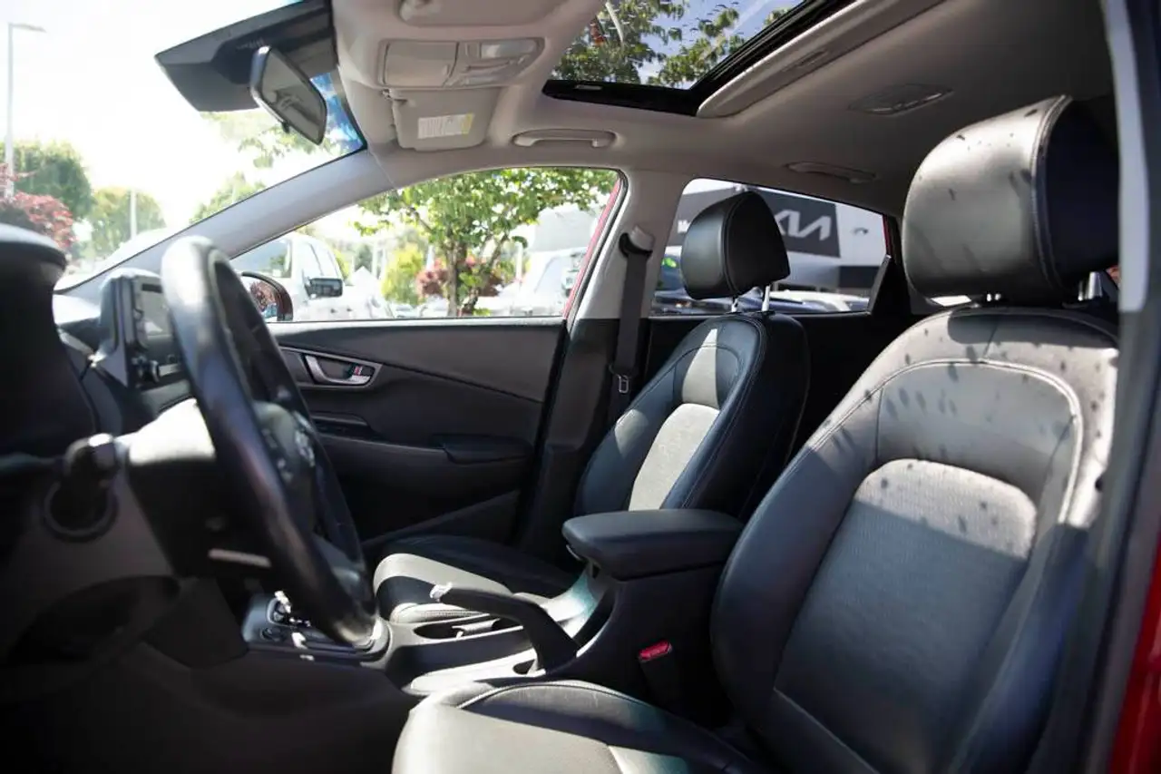Hyundai KONA снимка Hyundai KONA