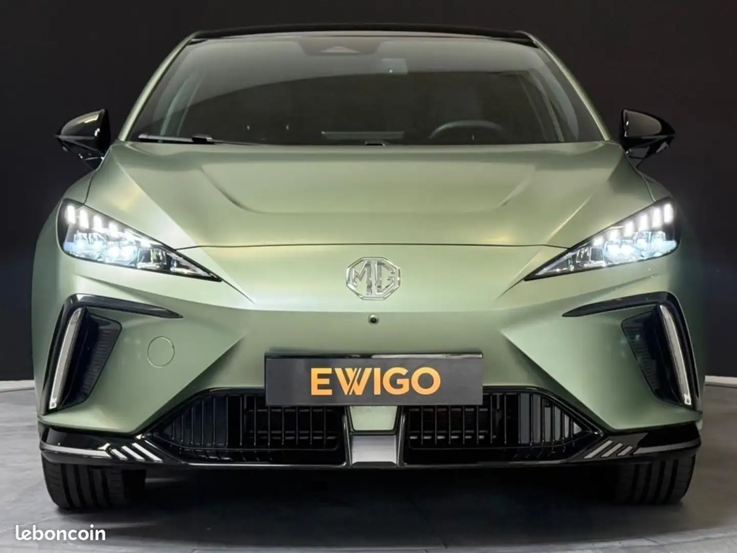 MG MG4 electric 435 64kwh xpower 4wd bva Verde - 2