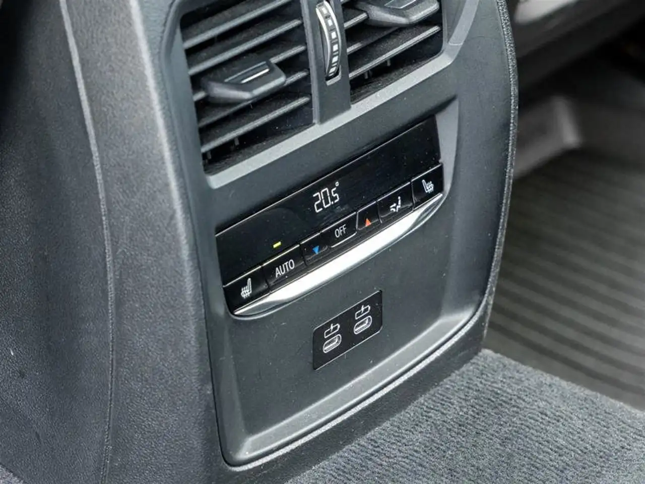 BMW 4 Series снимка BMW 4 Series