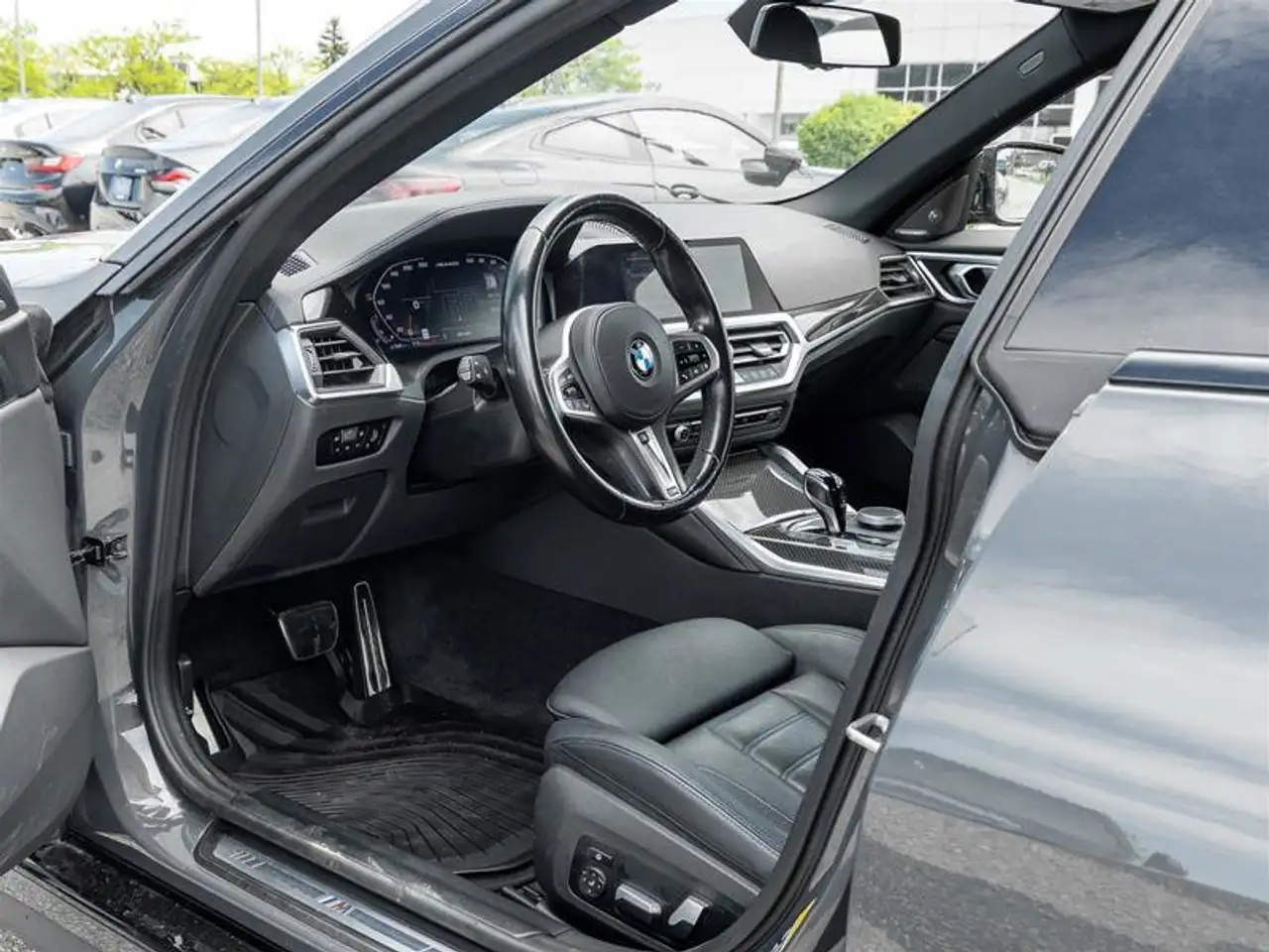 BMW 4 Series снимка BMW 4 Series