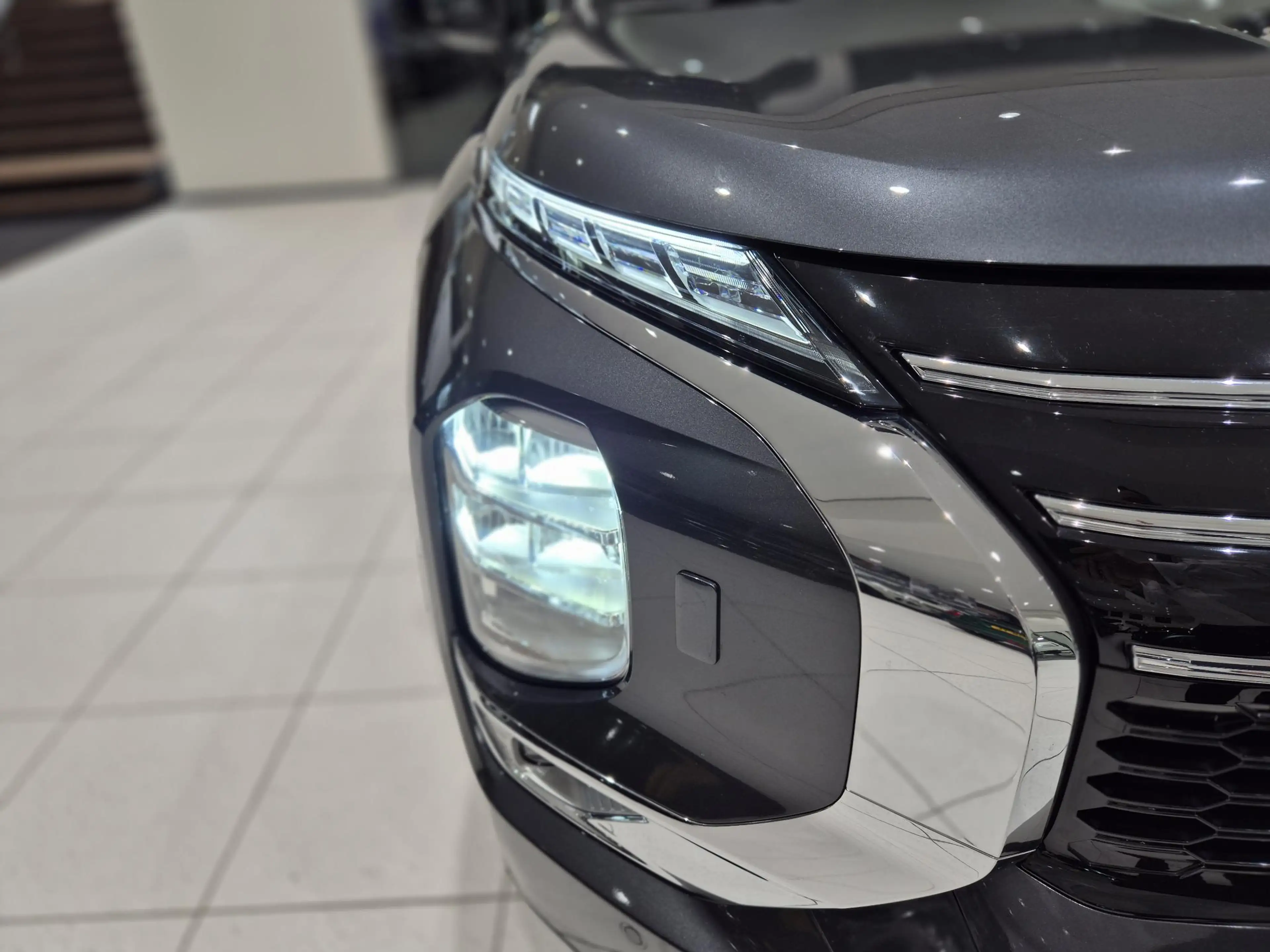 Mitsubishi Outlander 2.4 PHEV First Edition | Navigatie | Stoelverwarmi — photo 16