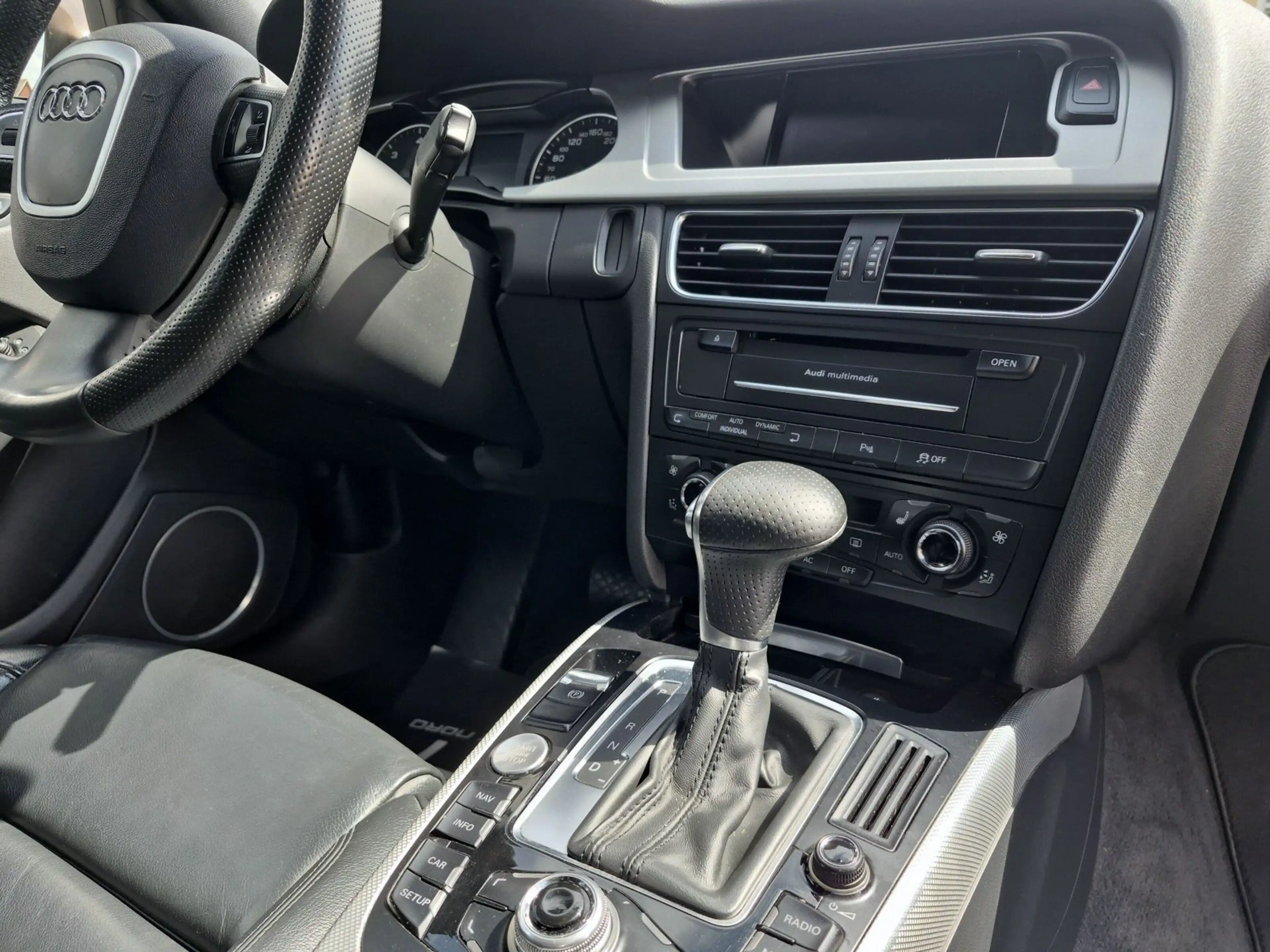 Audi A4 allroad B&O+Memory+AHK+Xenon — photo 13