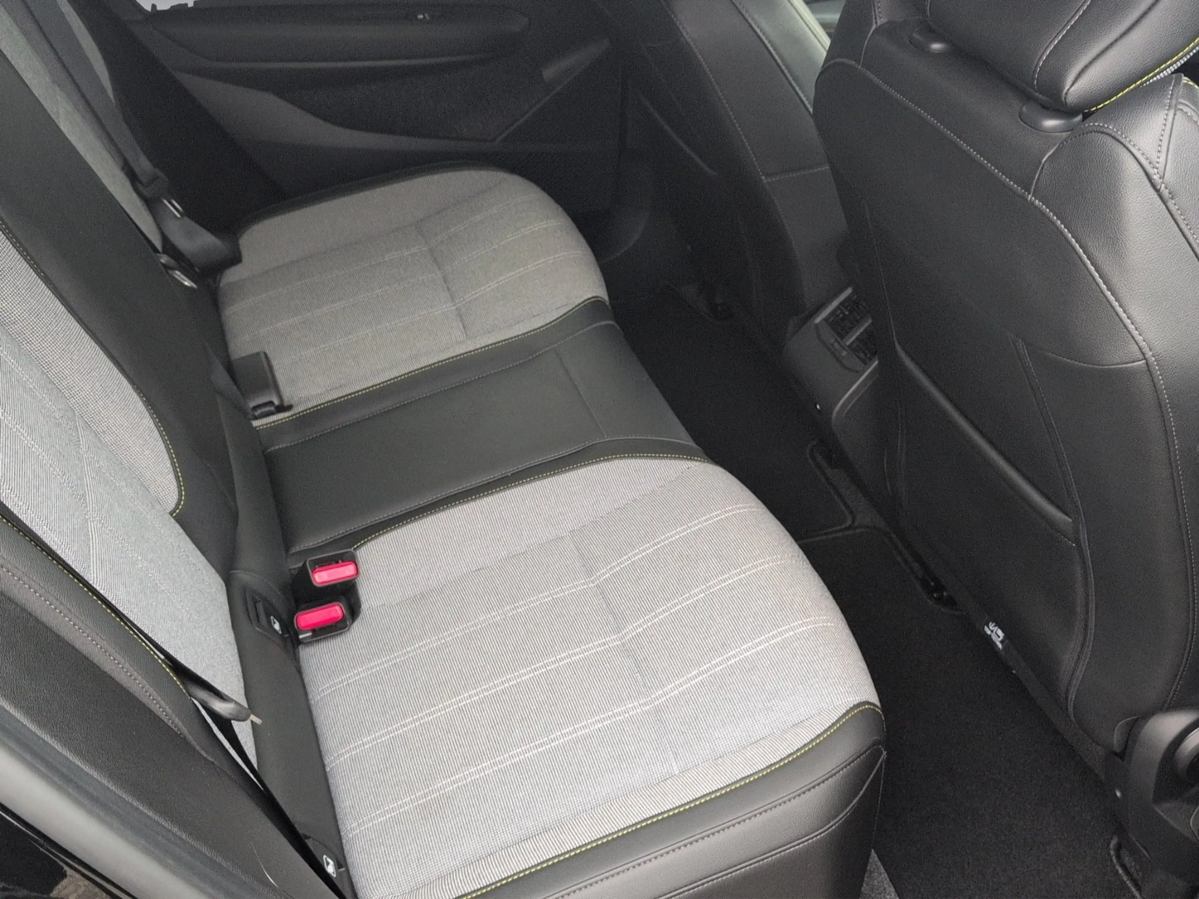 Renault Megane E-Tech EV60 Techno*NAVI*KAM*SHZ* — photo 9
