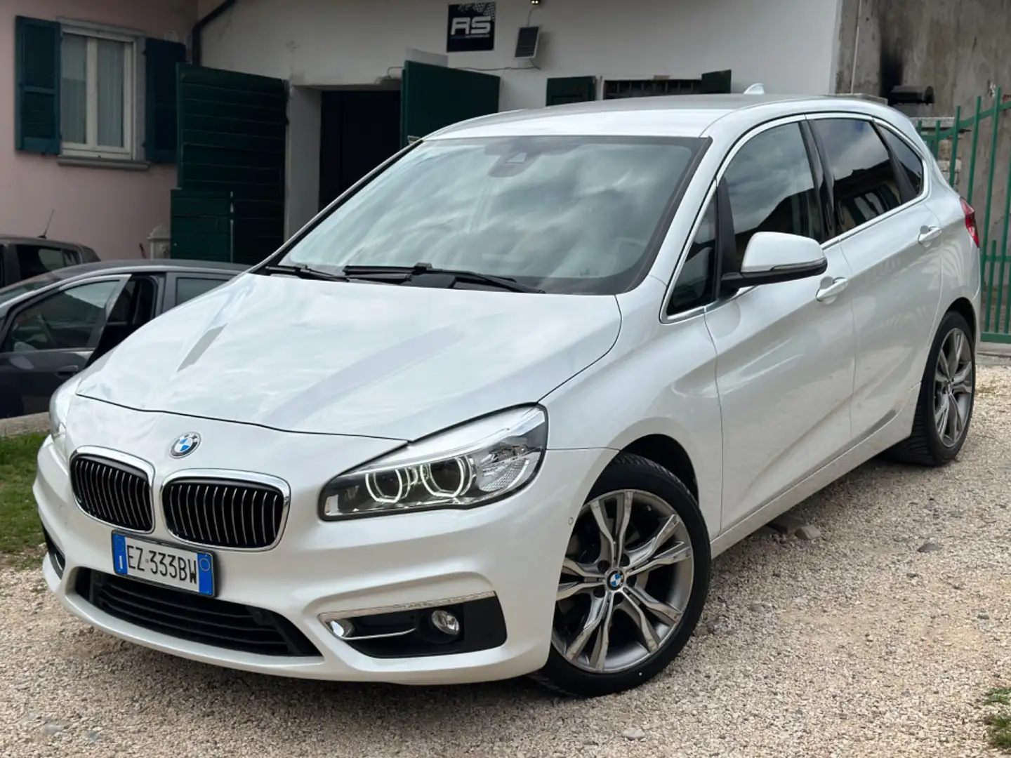 BMW 220d xDrive Active Tourer Msport aut. Alb - 1