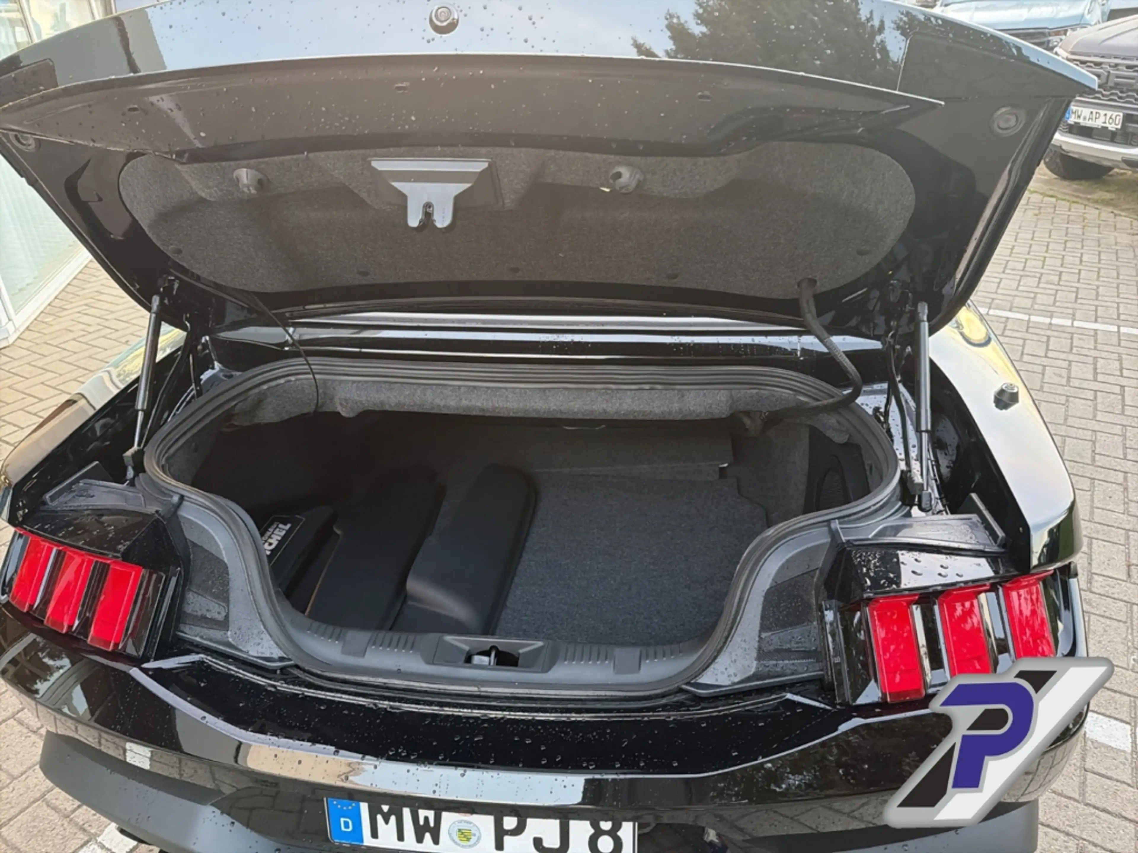 Ford Mustang Convertible 5.0 GT CABRIO+BRONZE-PAKET+7JAHRE FGS+ — photo 10