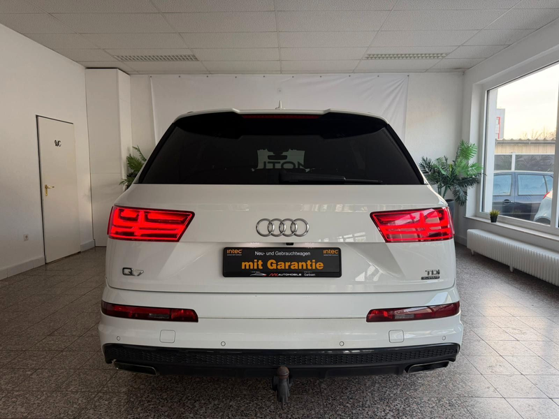 Audi Q7 3.0 TDI quattro S-Line 7-Sitz Vollausstattung — photo 6