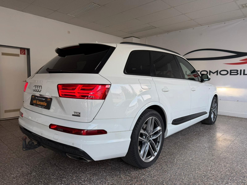 Audi Q7 3.0 TDI quattro S-Line 7-Sitz Vollausstattung — photo 9