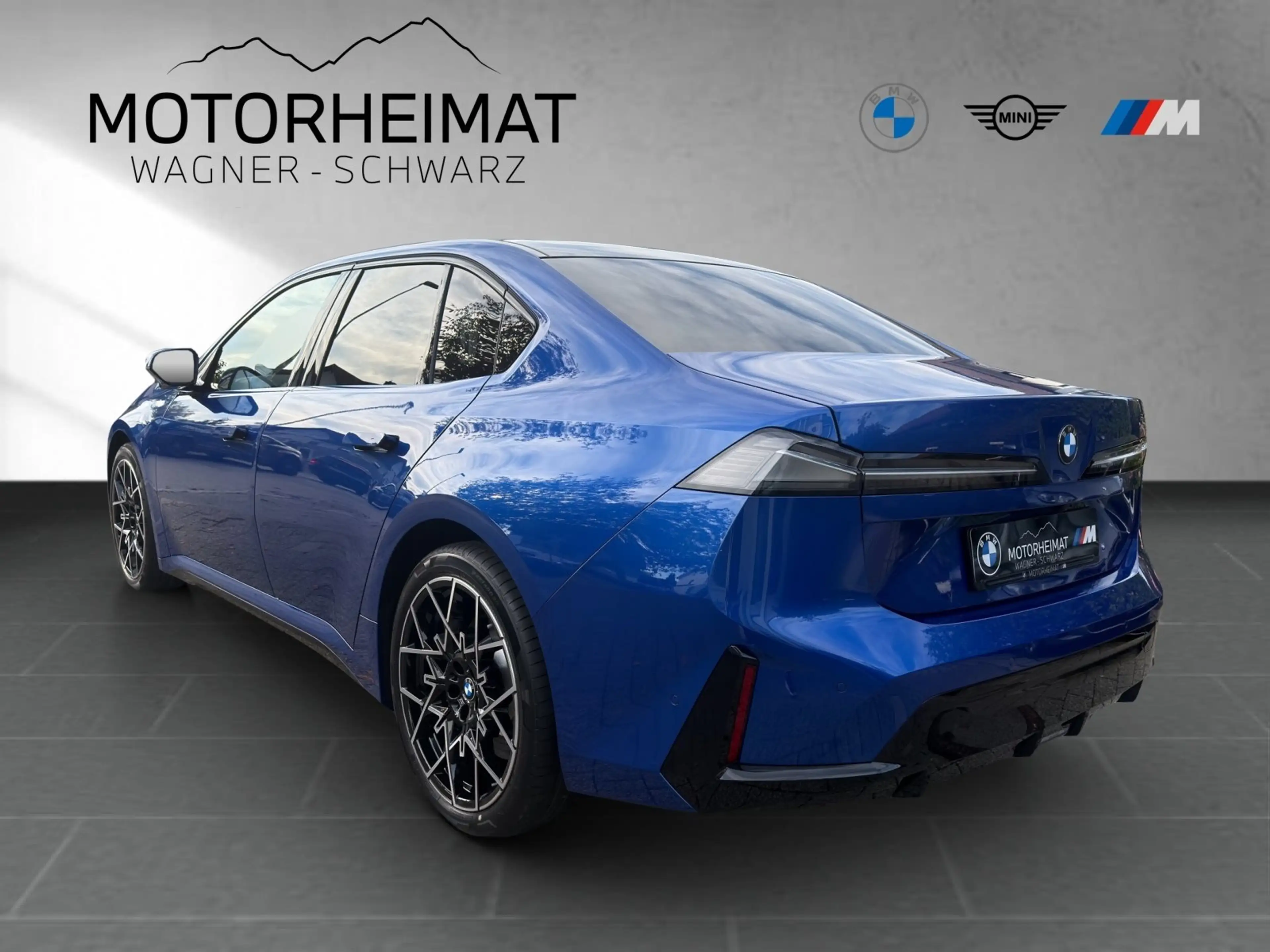BMW i3 50 xDrive — photo 5