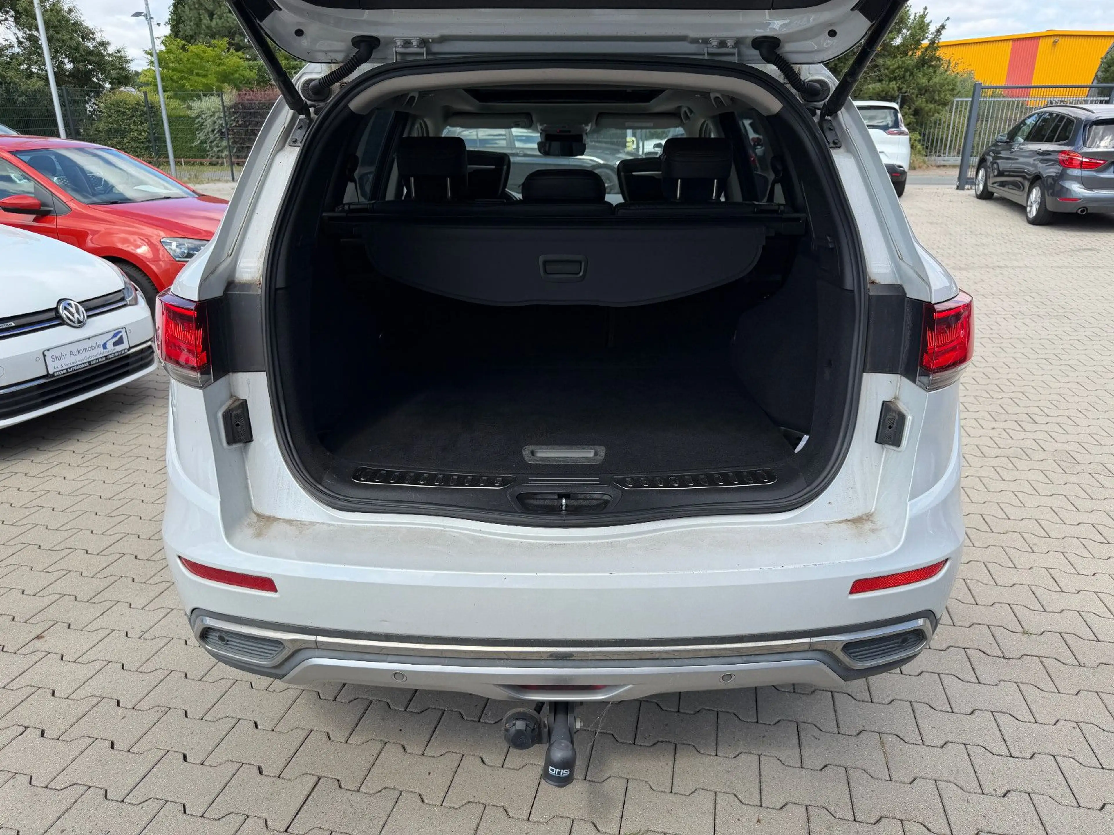 Renault Koleos Initiale Paris 4x4 Pano Leder SHZ LED 2.H — photo 9