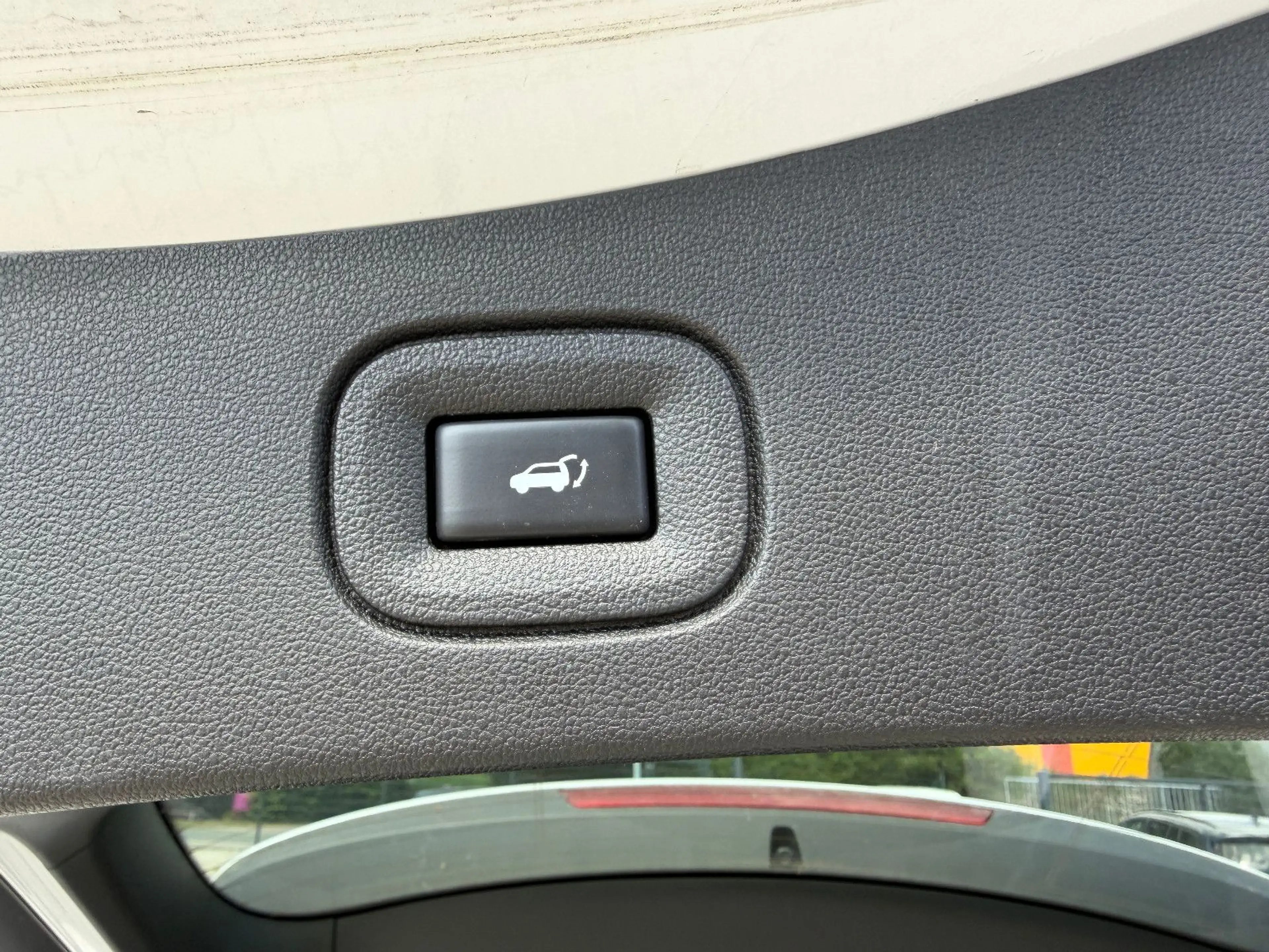 Renault Koleos Initiale Paris 4x4 Pano Leder SHZ LED 2.H — photo 10