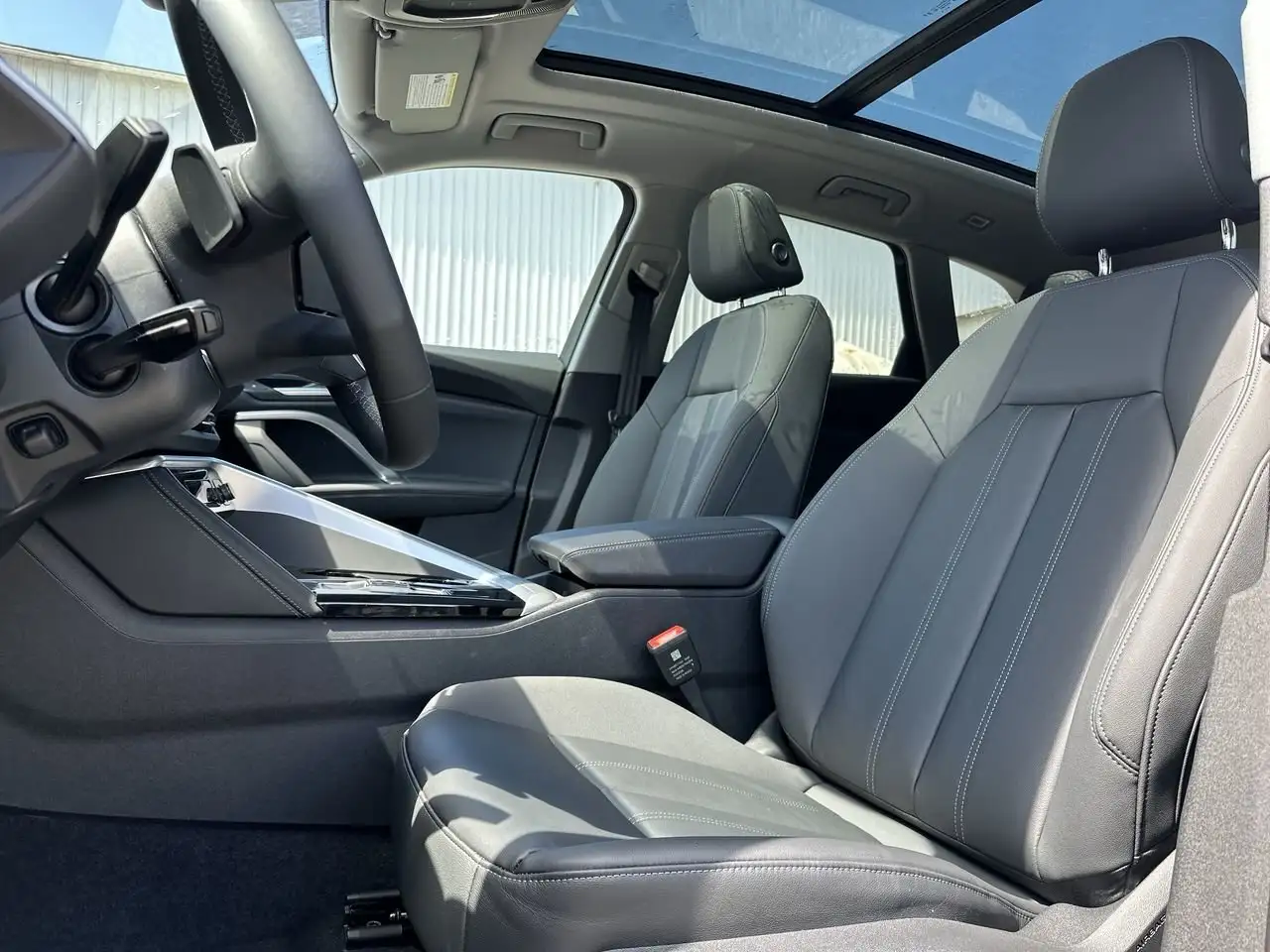 Audi Q5 снимка Audi Q5