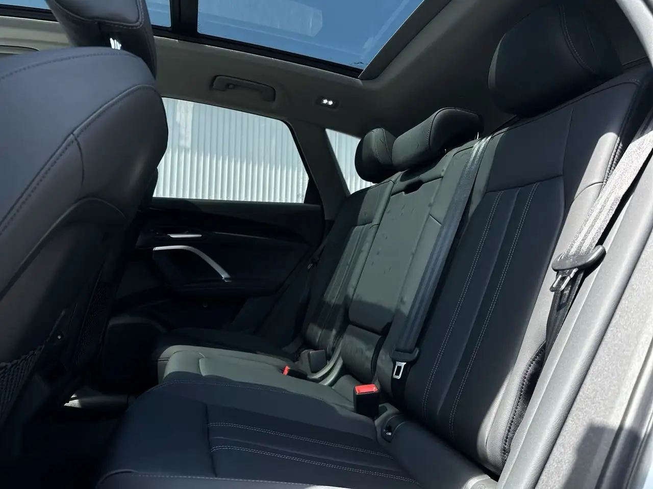 Audi Q5 снимка Audi Q5