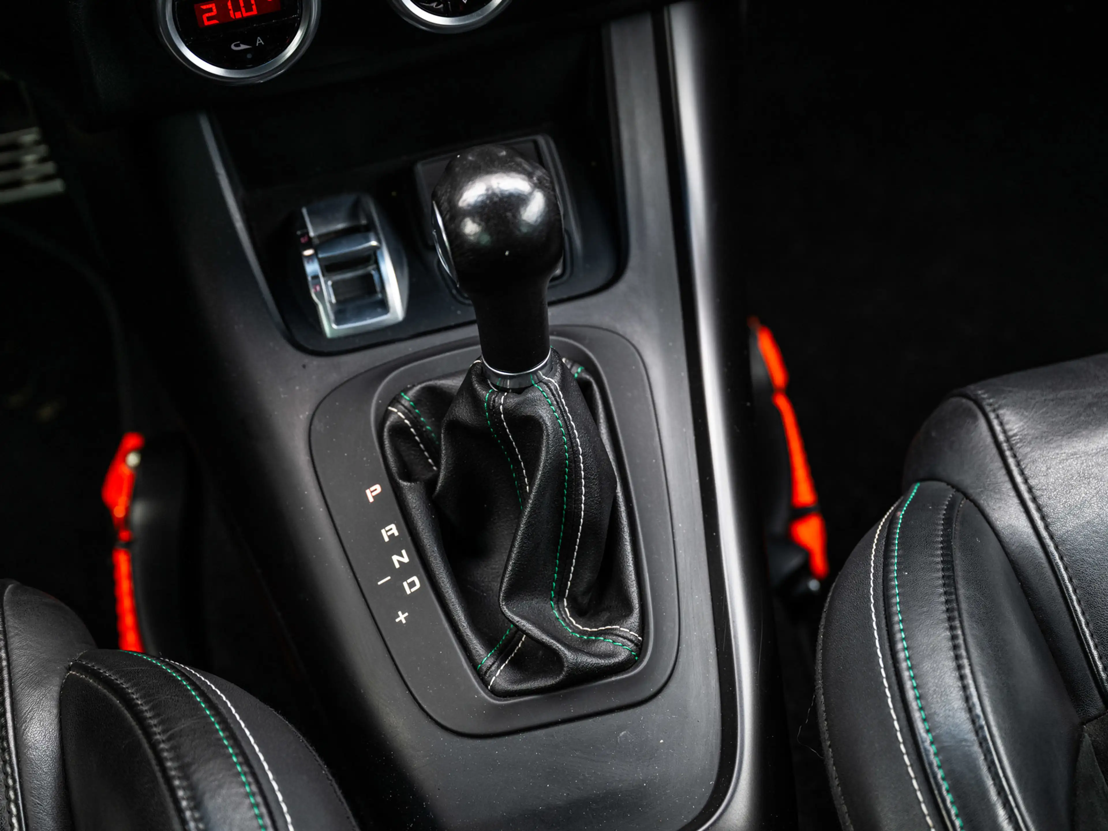 Alfa Romeo Giulietta 1.7 TBi Quadrifoglio Verde — photo 12