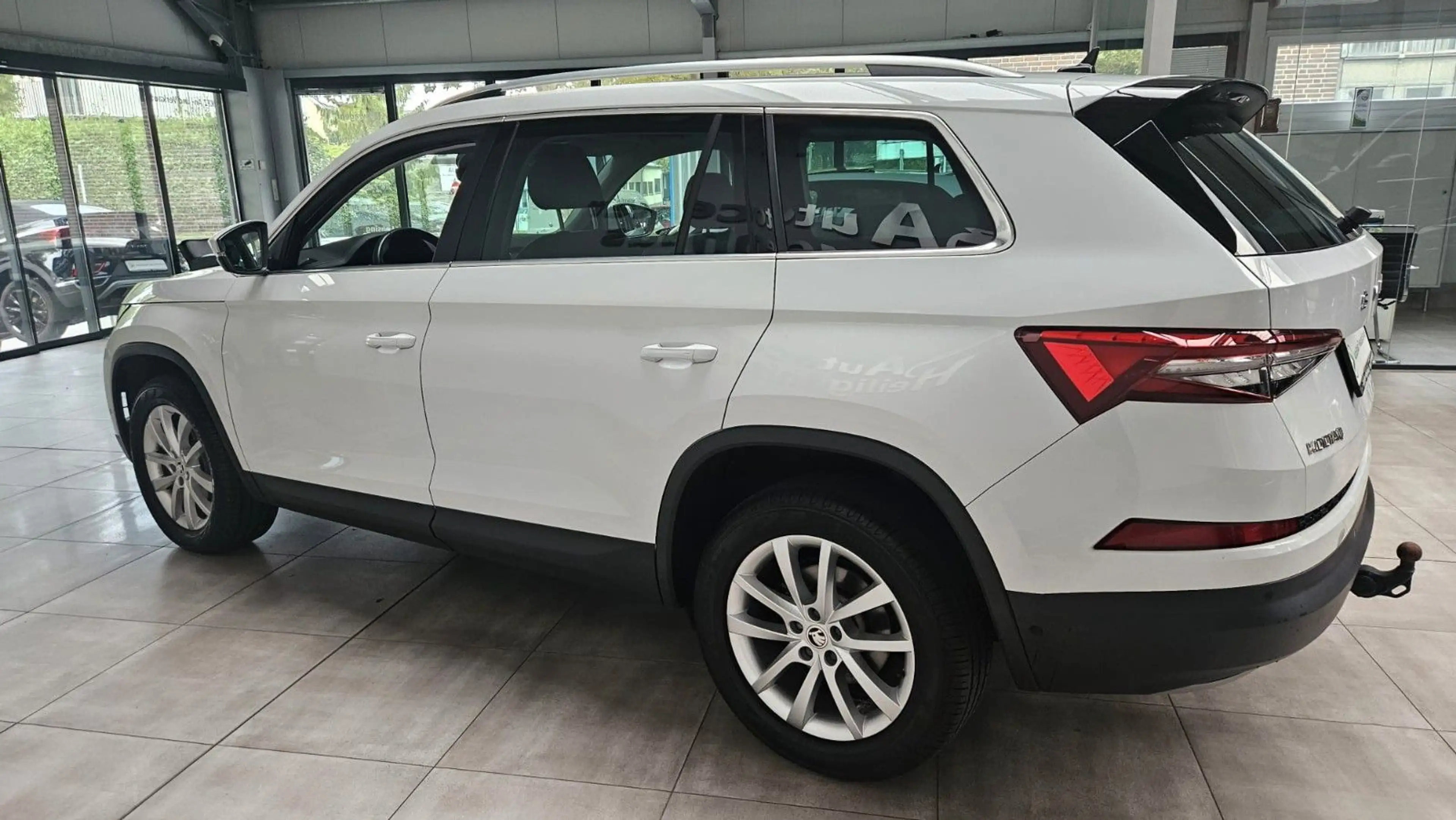 Skoda Kodiaq Style 4x4 LED virtual Cockpit Kamera AHK — photo 9