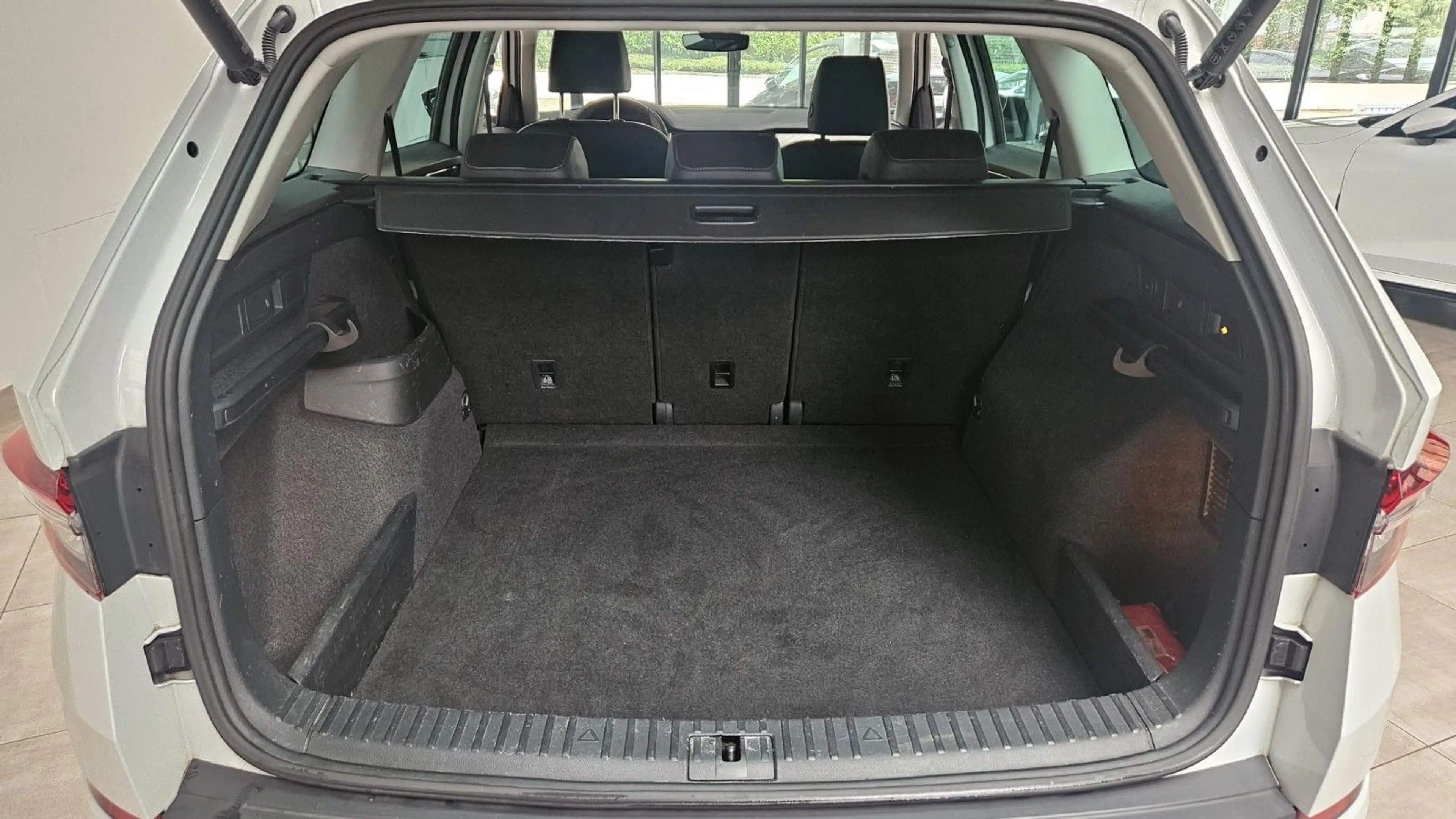 Skoda Kodiaq Style 4x4 LED virtual Cockpit Kamera AHK — photo 7