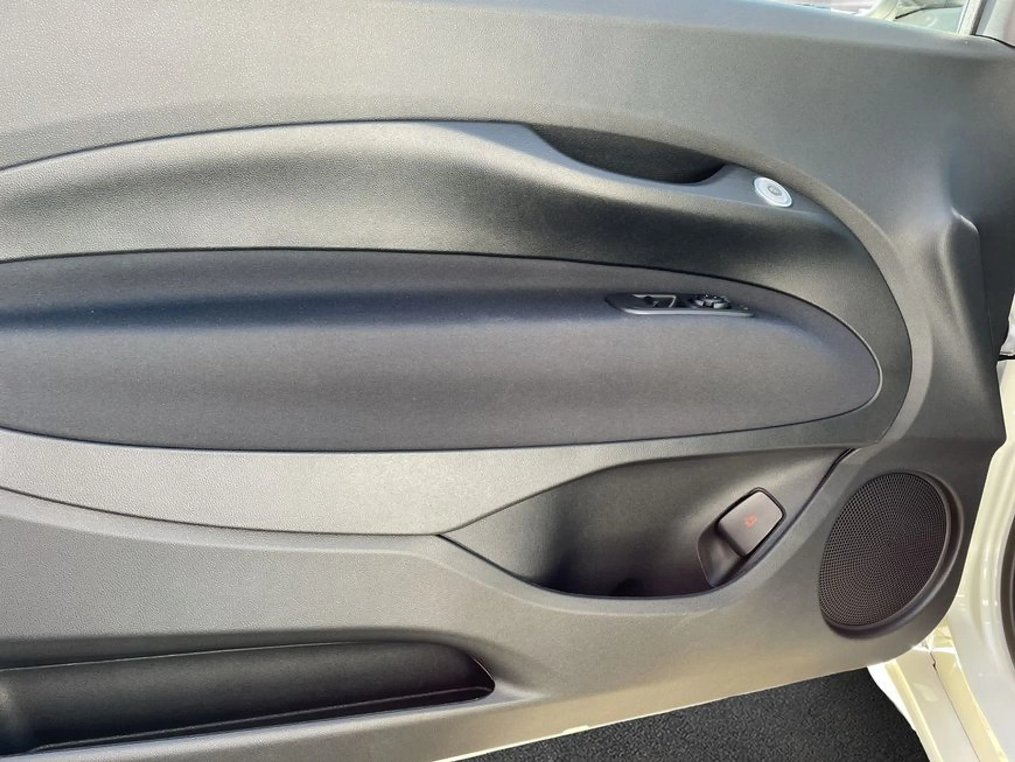 Fiat 500e 42kWh *Komfort- & Stylepaket* — photo 16