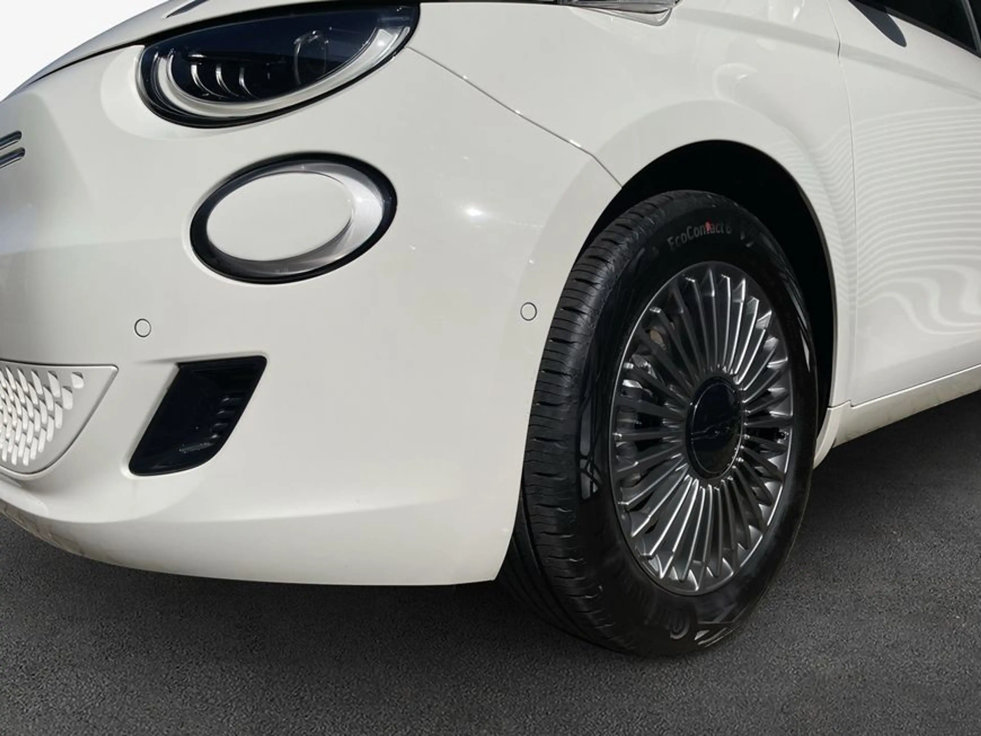 Fiat 500e 42kWh *Komfort- & Stylepaket* — photo 7