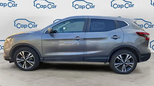 Nissan Qashqai view 2