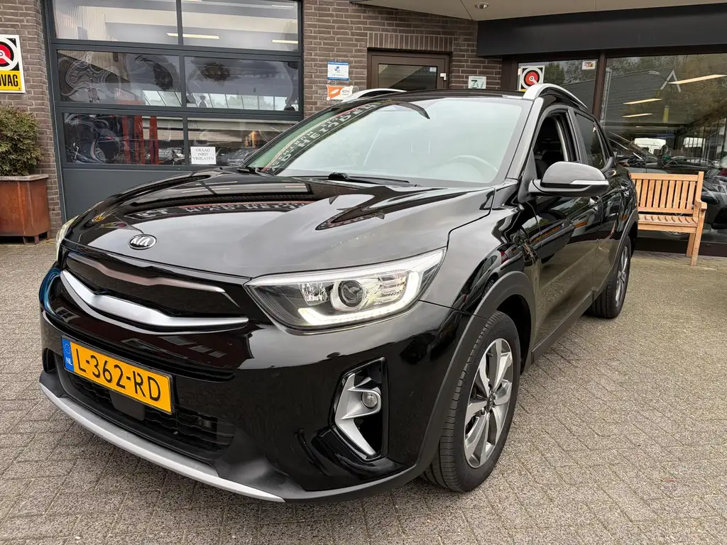 KIA Stonic 2021 из Европы — купить под ключ
