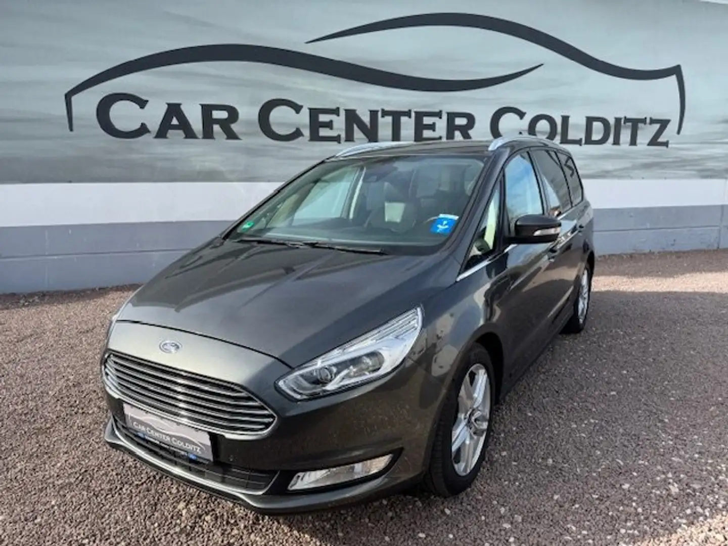Ford Galaxy Galaxy 2,0 EB Aut.*Pano*LED*Assist*7 Sitze*AHK* Grau - 1