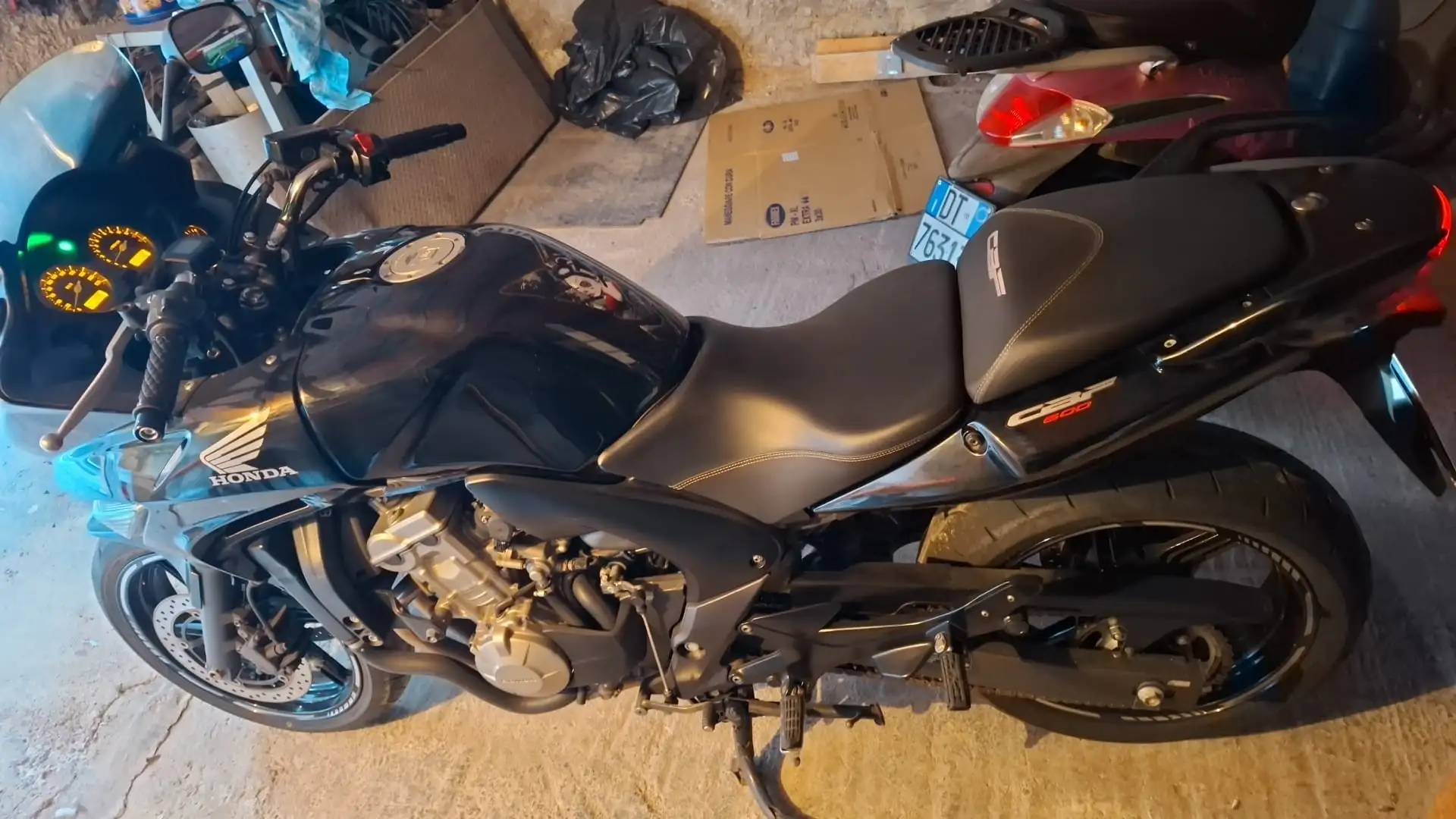 Honda CB 600 Černá - 2