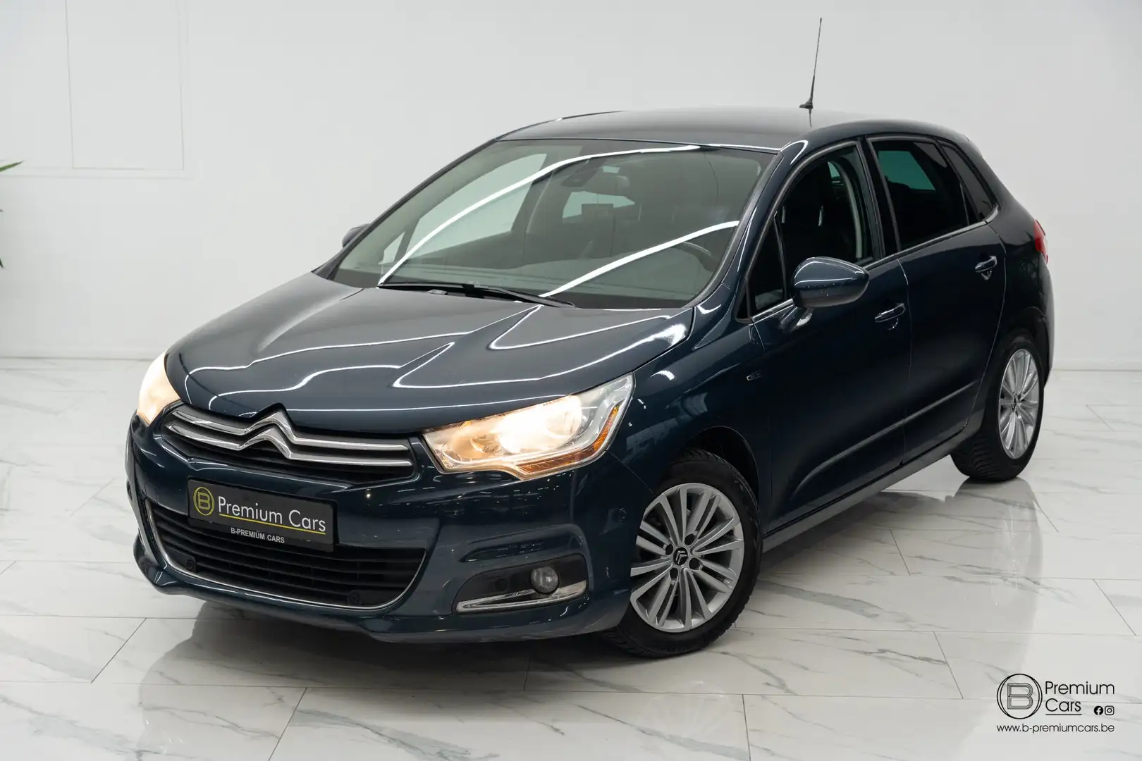Citroen C4 1.6 VTI ! Full options! Handelaar / export! Azul - 2