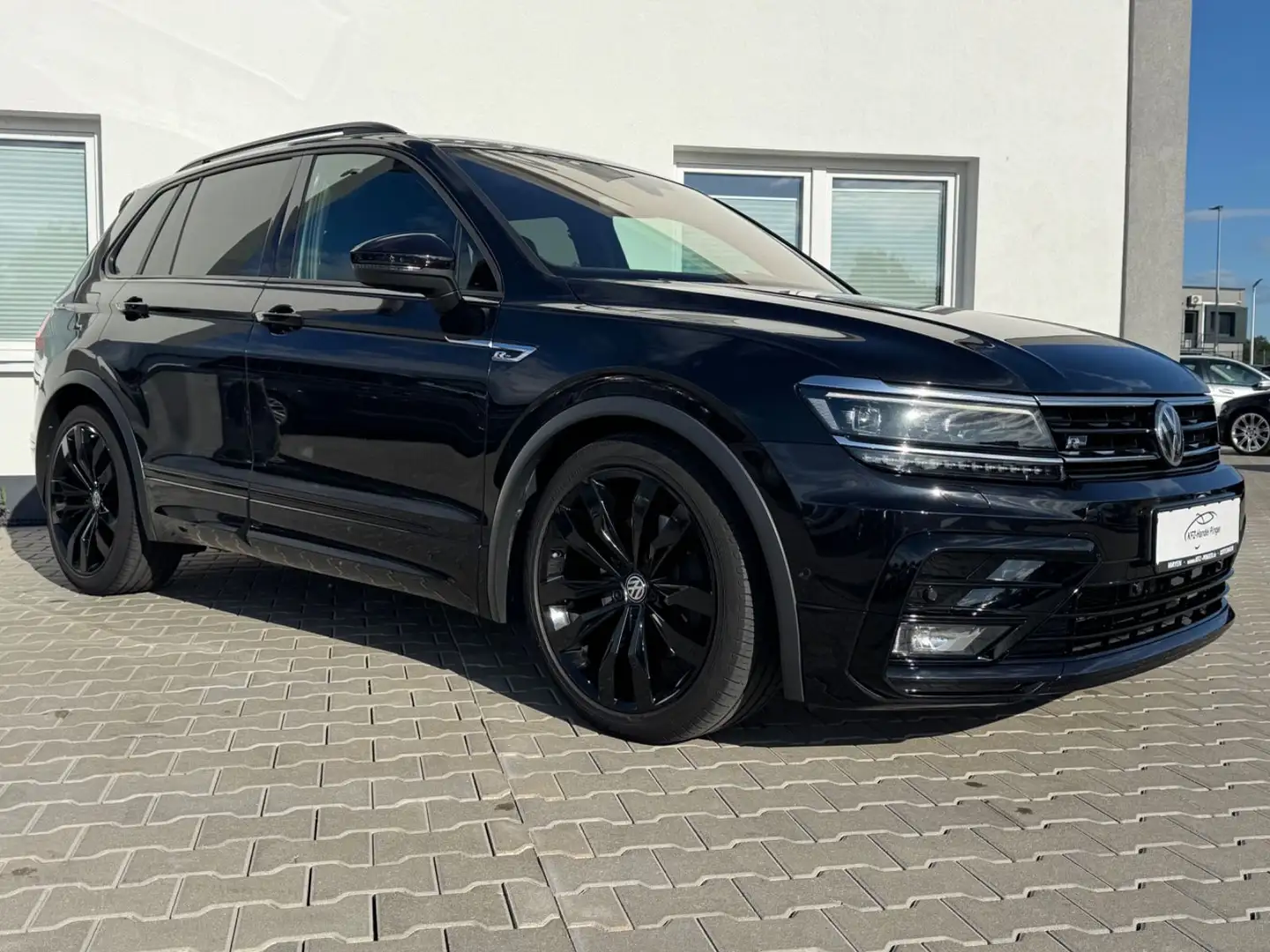 Volkswagen Tiguan Highline 4Motion+Black R Line+HeadUP Schwarz - 2