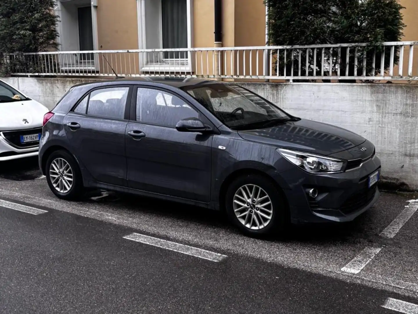Kia Rio Rio 5p 1.2 Active eco-dynamics gpl Grigio - 1