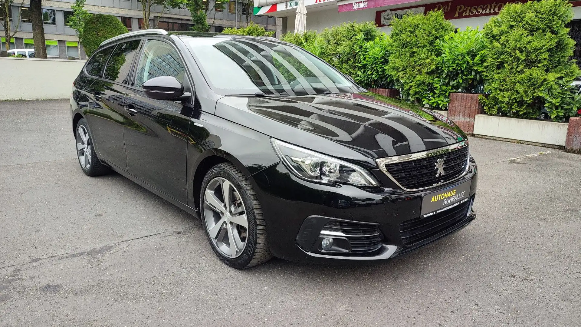 Peugeot 308 SW Style, Navi, Panorama,... Nero - 1