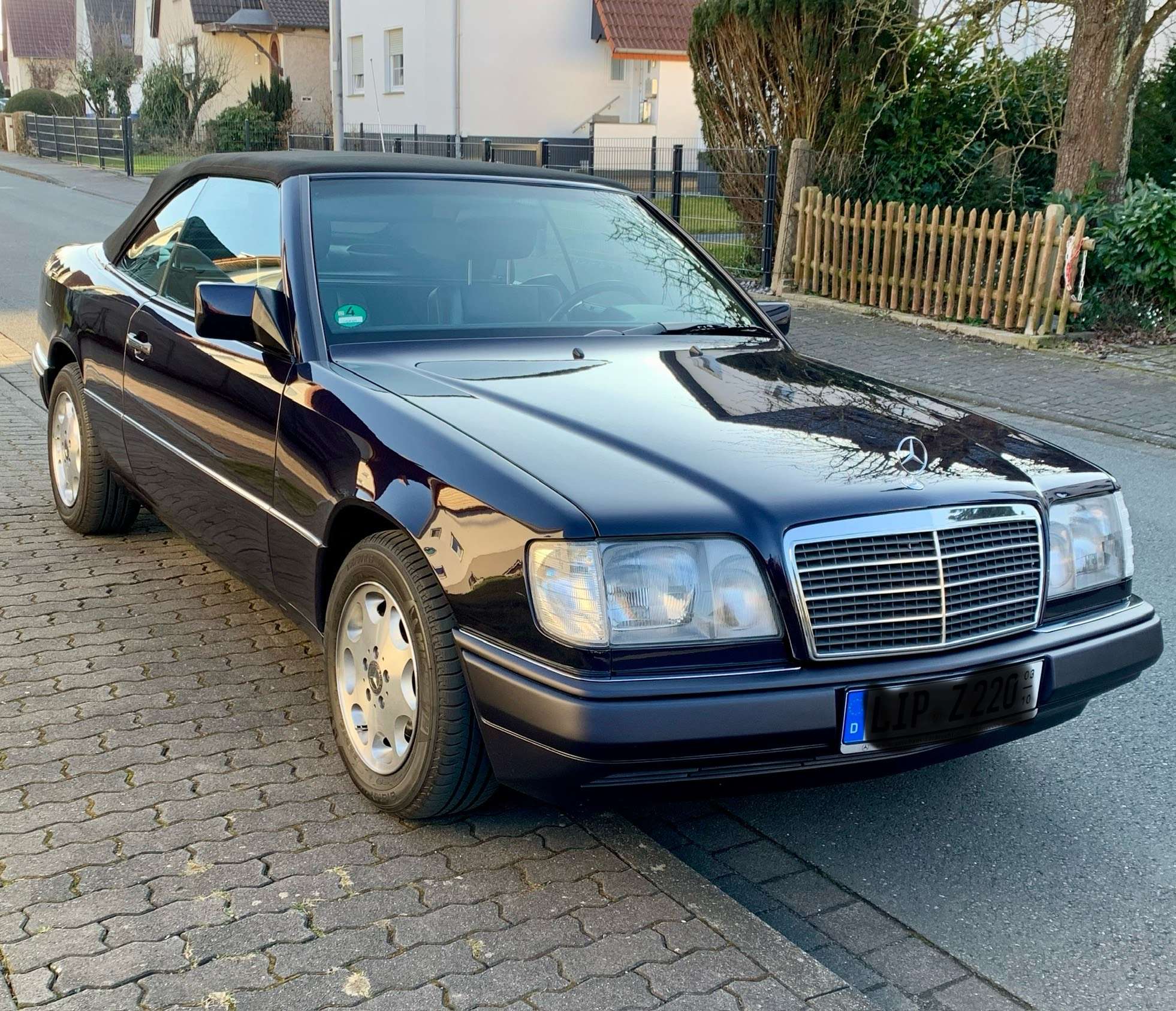Second hand Mercedes Benz E-Class 220