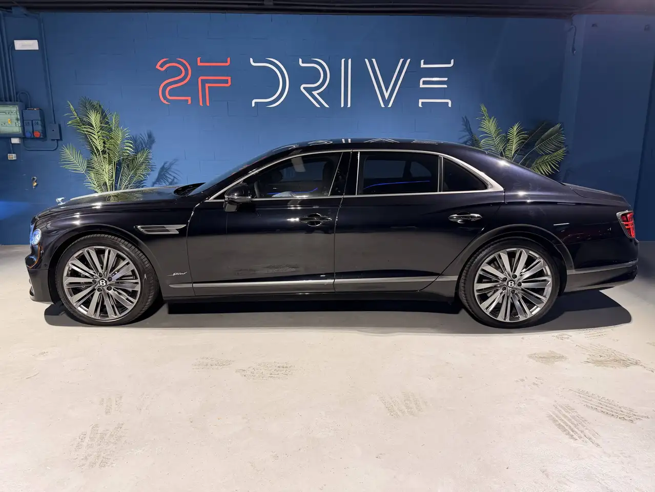Bentley Flying Spur 2024