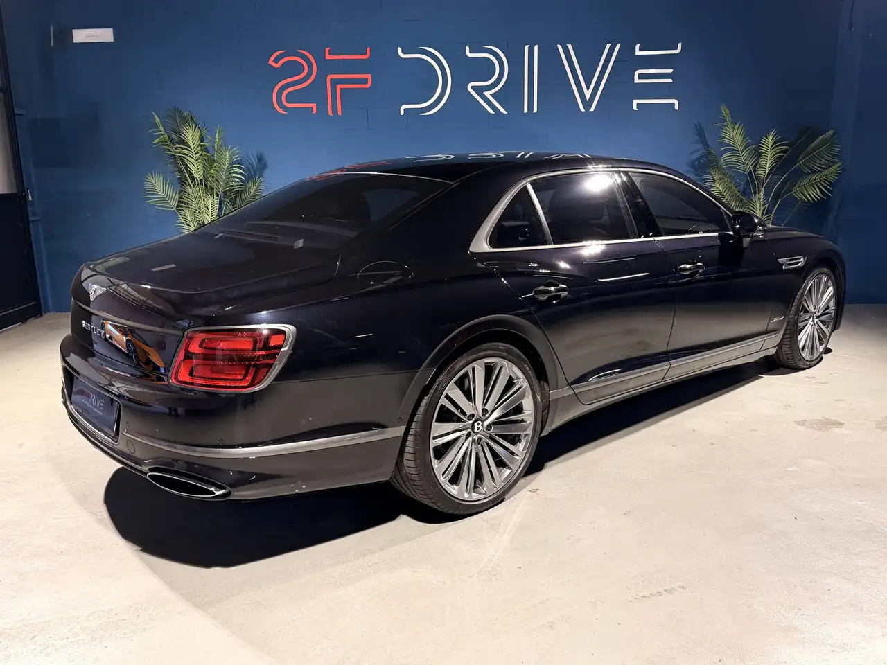Bentley Flying Spur 2024