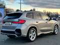 BMW X1 sDrive20i M Sportpaket ACC 360 HUD PANO H/K Silber - thumbnail 3