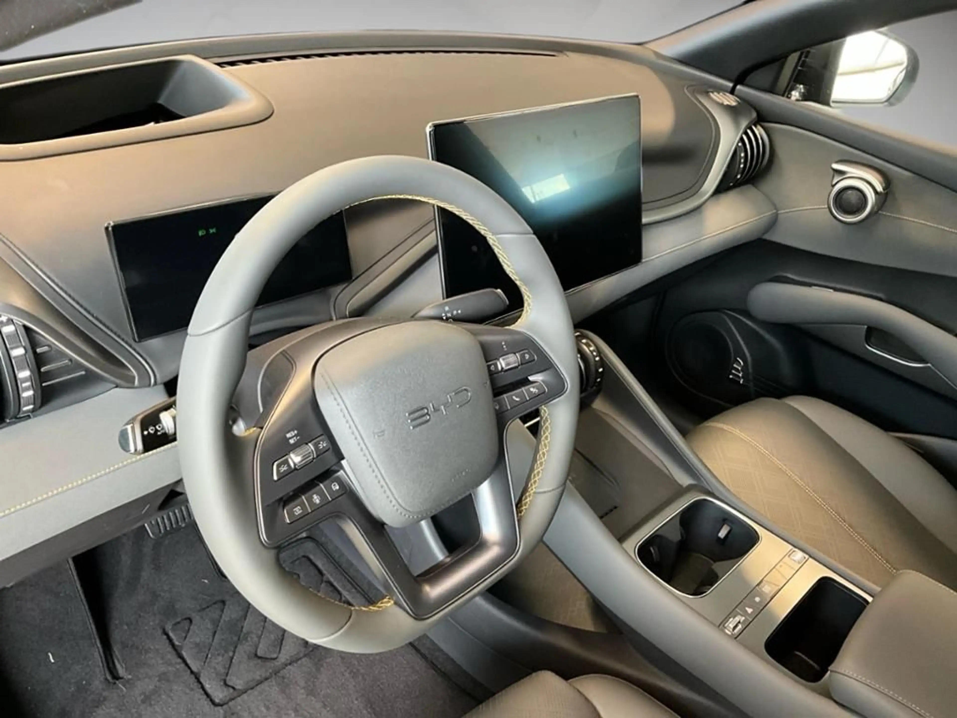BYD Atto 3 EVO Excellence AWD 360 ACC AUT HUD KlimaA — photo 7