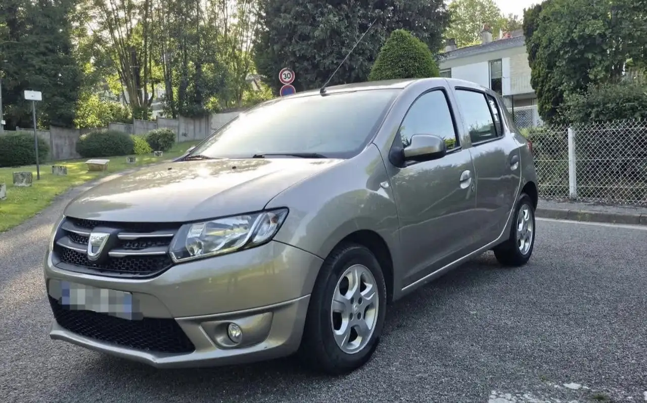 Dacia Sandero 1.2 16V 75 Ambiance