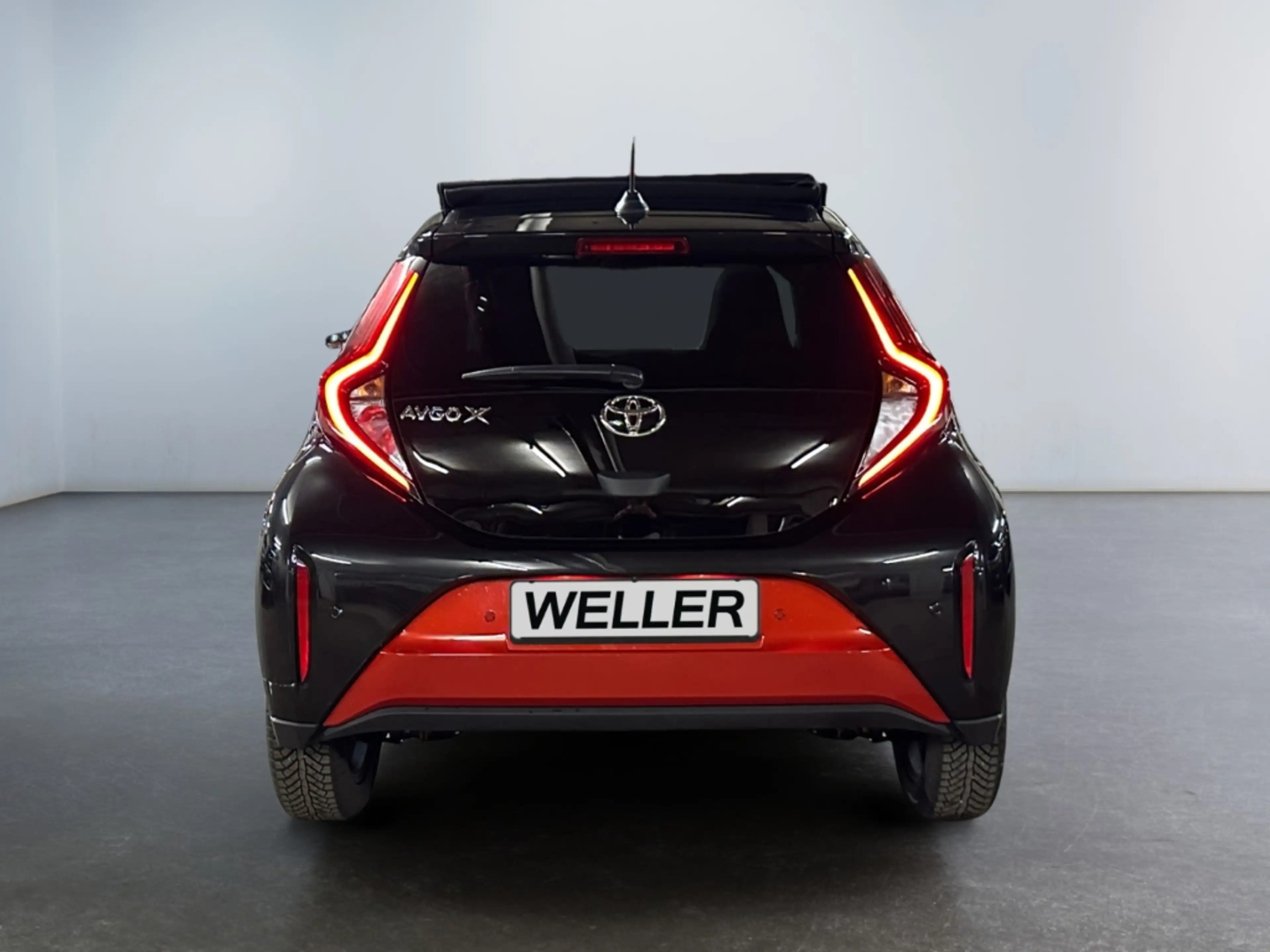 Toyota Aygo X S-CVT Air Team D *LED*Faltdach*ACC*CAM*SHZ* — photo 6
