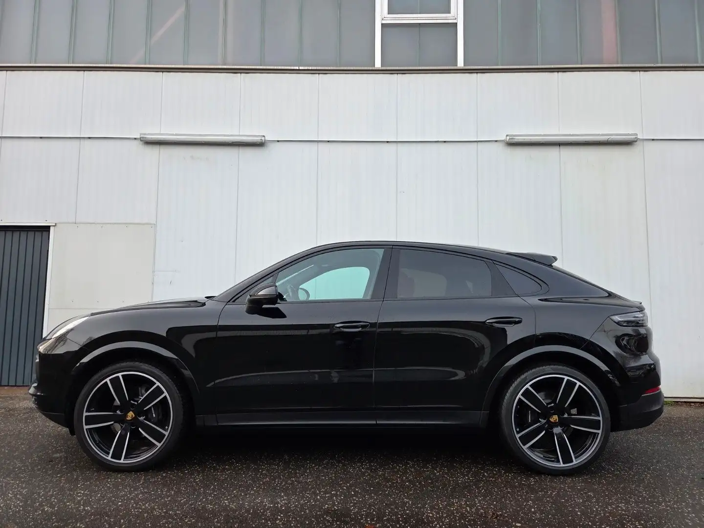 Porsche Cayenne Coupe Platinum Edition 1.Hand/Approved Schwarz - 1