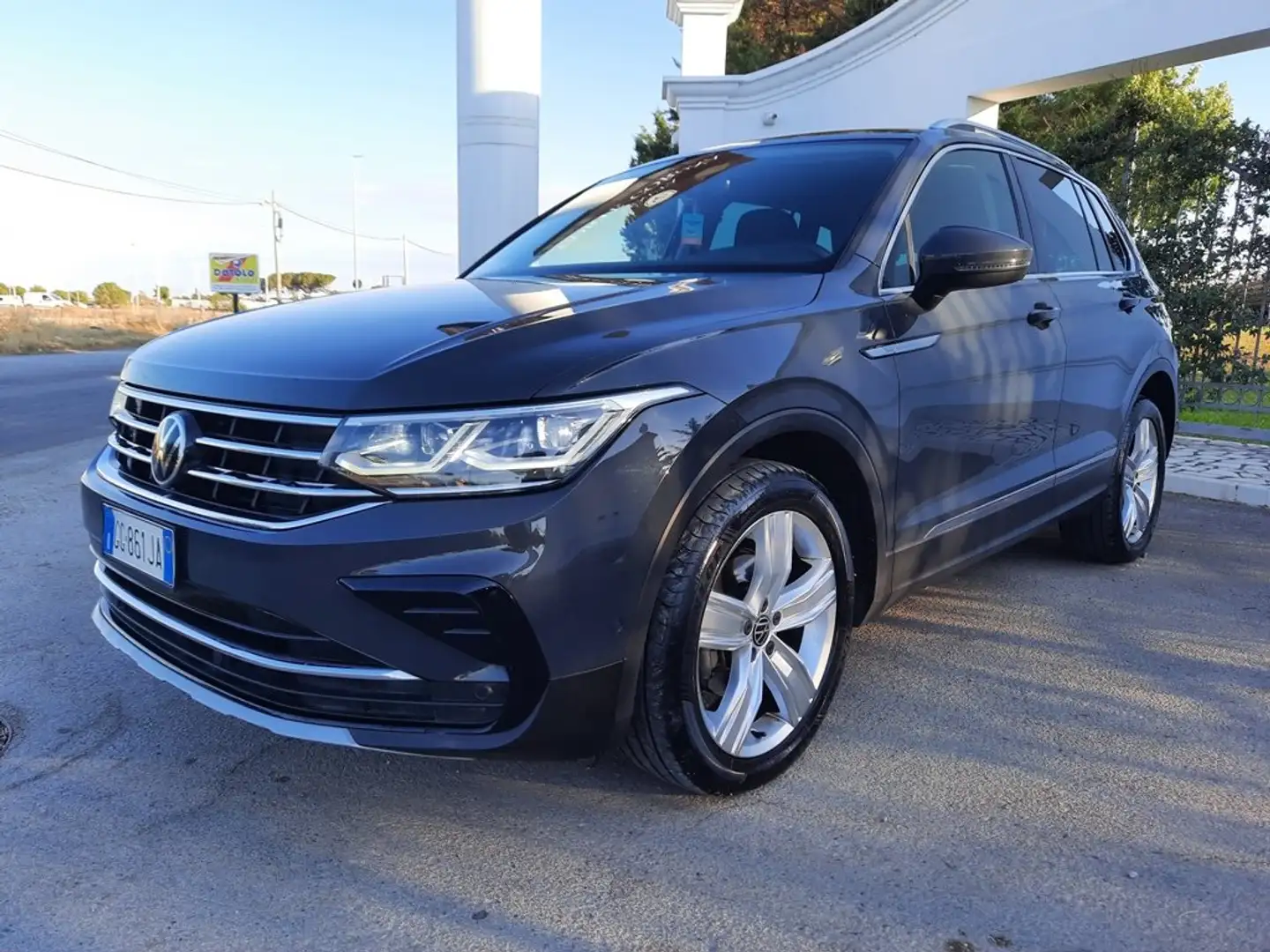Volkswagen Tiguan Tiguan II 2021 2.0 tdi 4M 150cv dsg,LED,VIRTUAL Grigio - 1